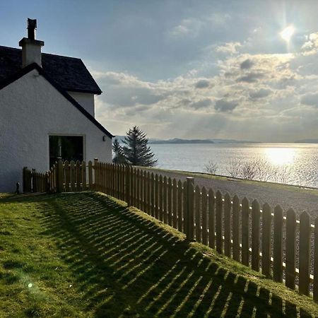 Craigneuk Near Oban, Stunning Home With Sea Views エクステリア 写真