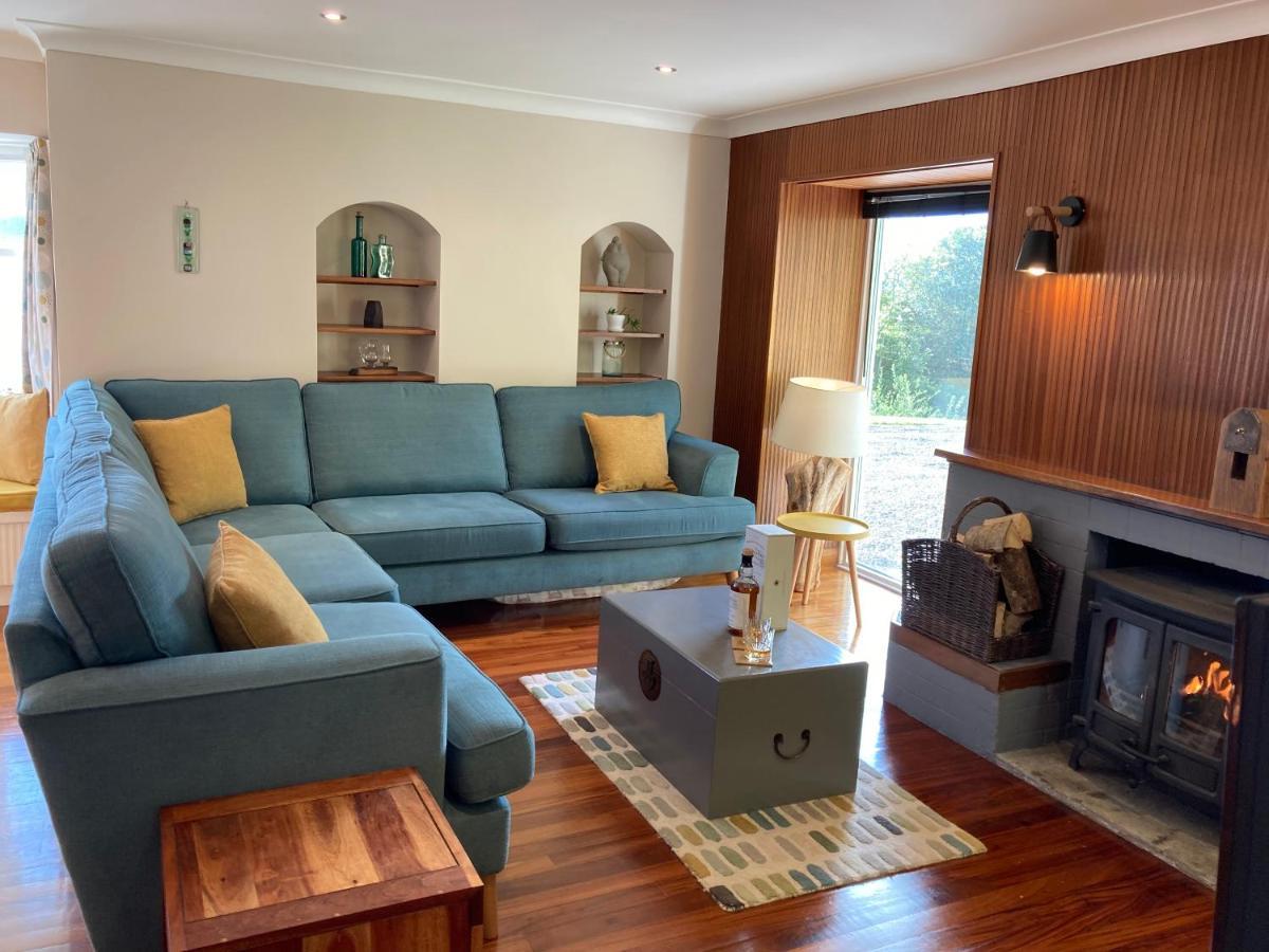 Craigneuk Near Oban, Stunning Home With Sea Views エクステリア 写真